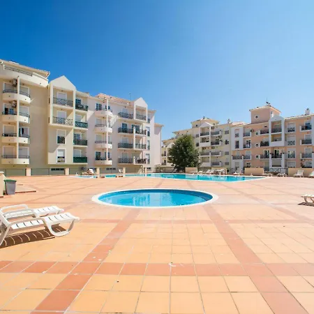 Apartamento Sunny Casa-m By Interhome