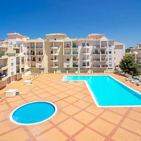 Apartamento Sunny Casa-m By Interhome